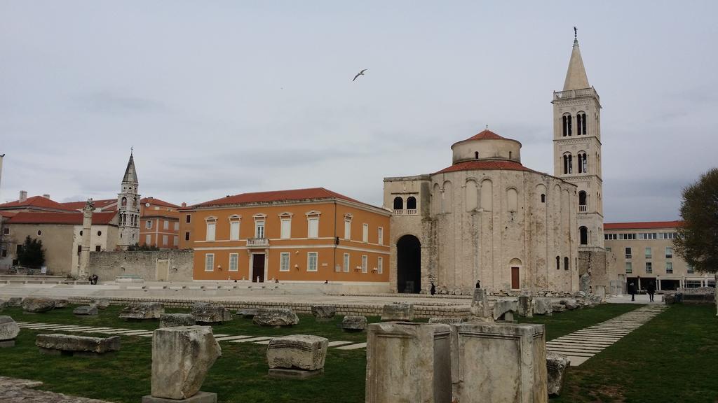 Old Town Center Zadar Apartamento Exterior foto